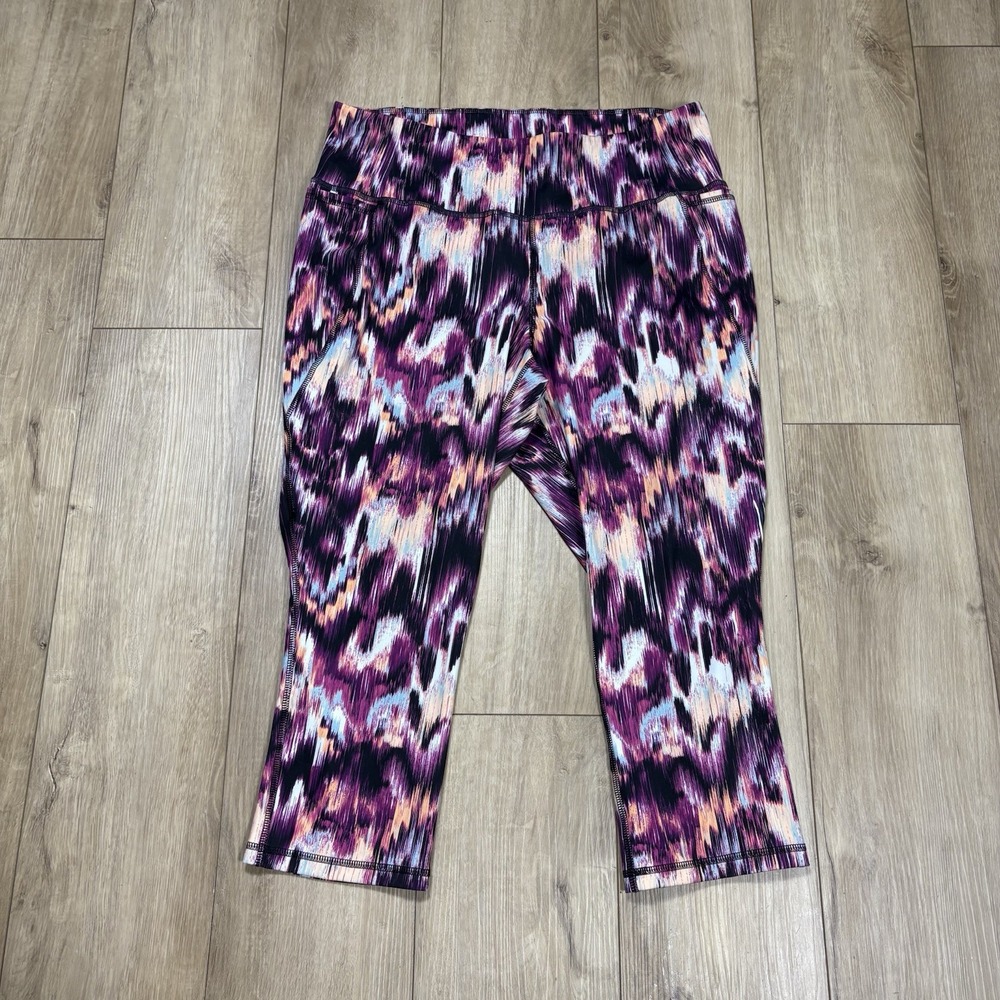Livi Women's Purple Space‎ Dye Stretch High Rise Cropped Leggings Size 18/20